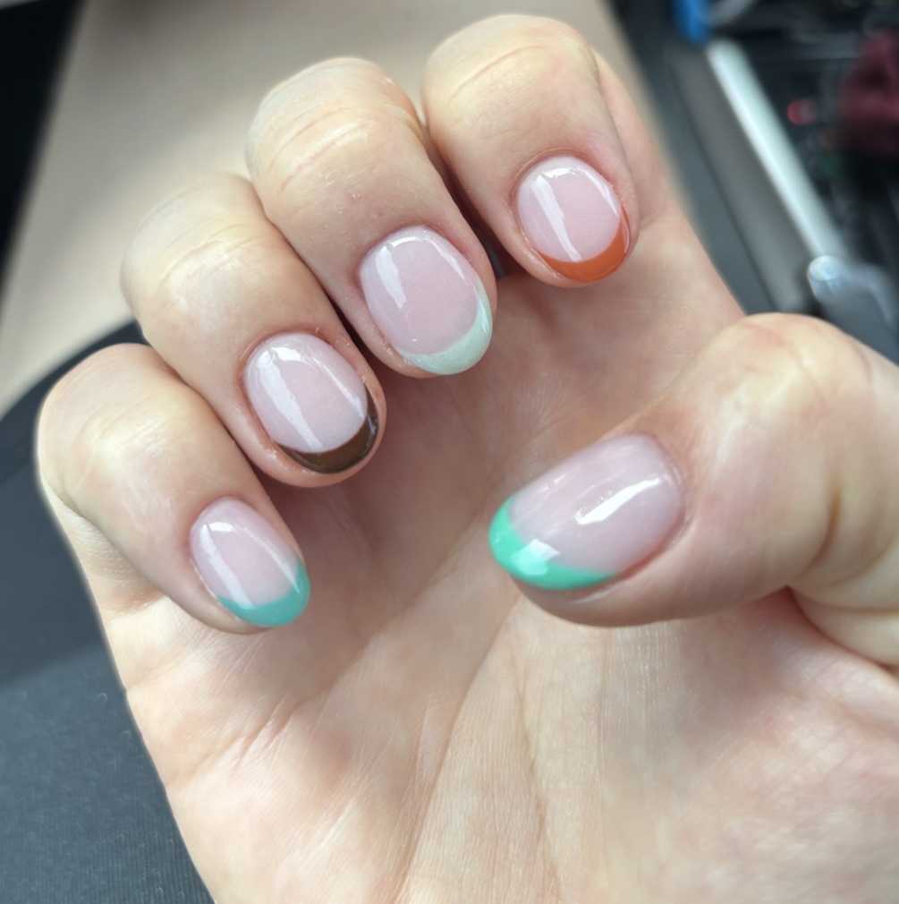 Grandlux Nail Salon - Eldorado nail photo 1