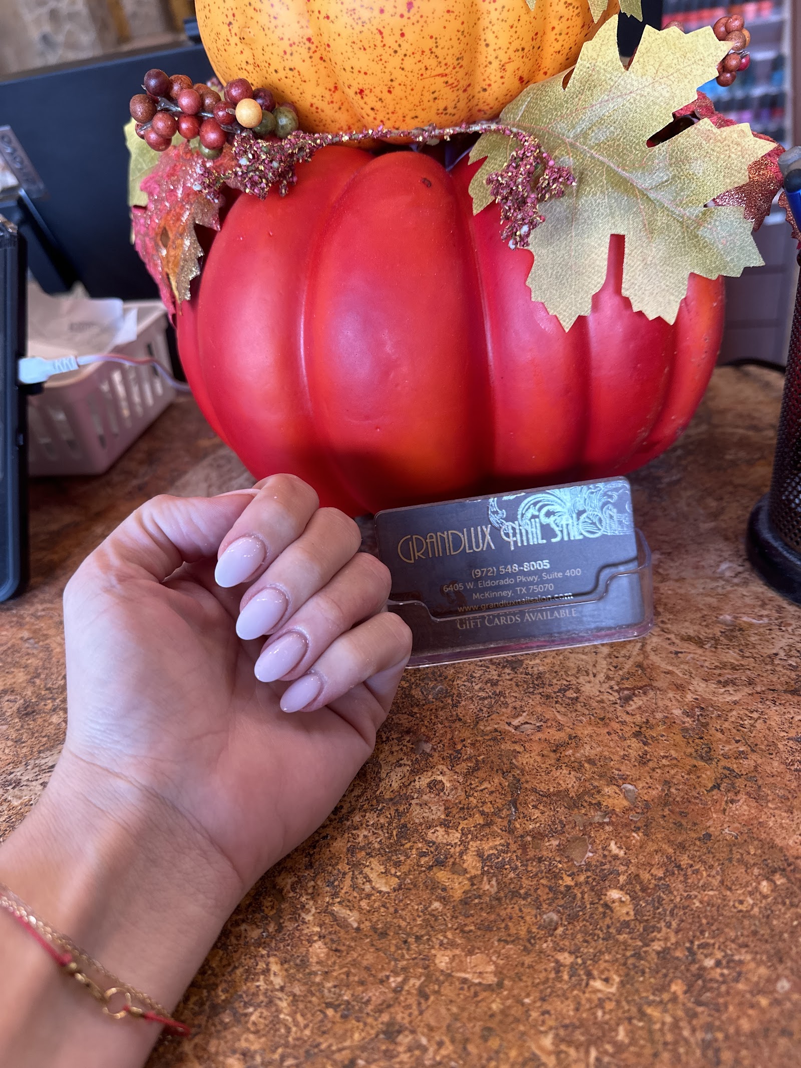 Grandlux Nail Salon - Eldorado nail photo 6